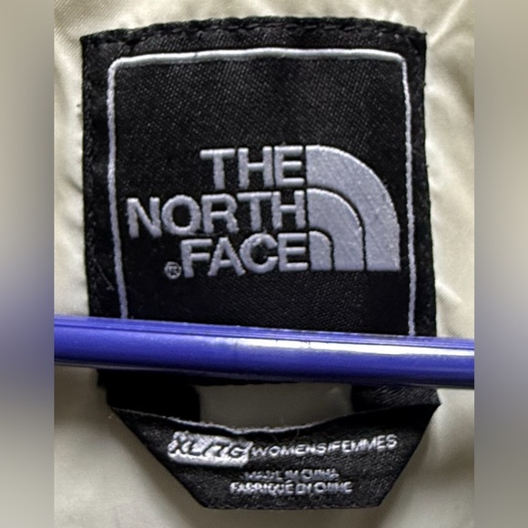 🪅The North Face 550 Puffer Duck Down Full Zip Jacket Charcoal Gray - Picture 3 of 15